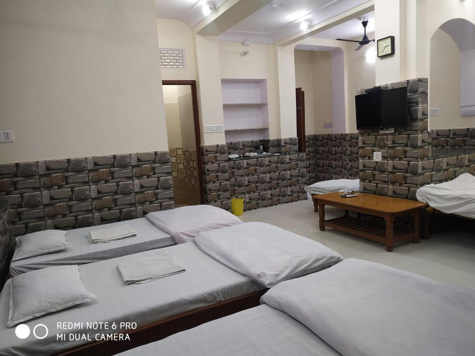 Boby Home Stay "Boby Mansion" Jaipur Exteriör bild