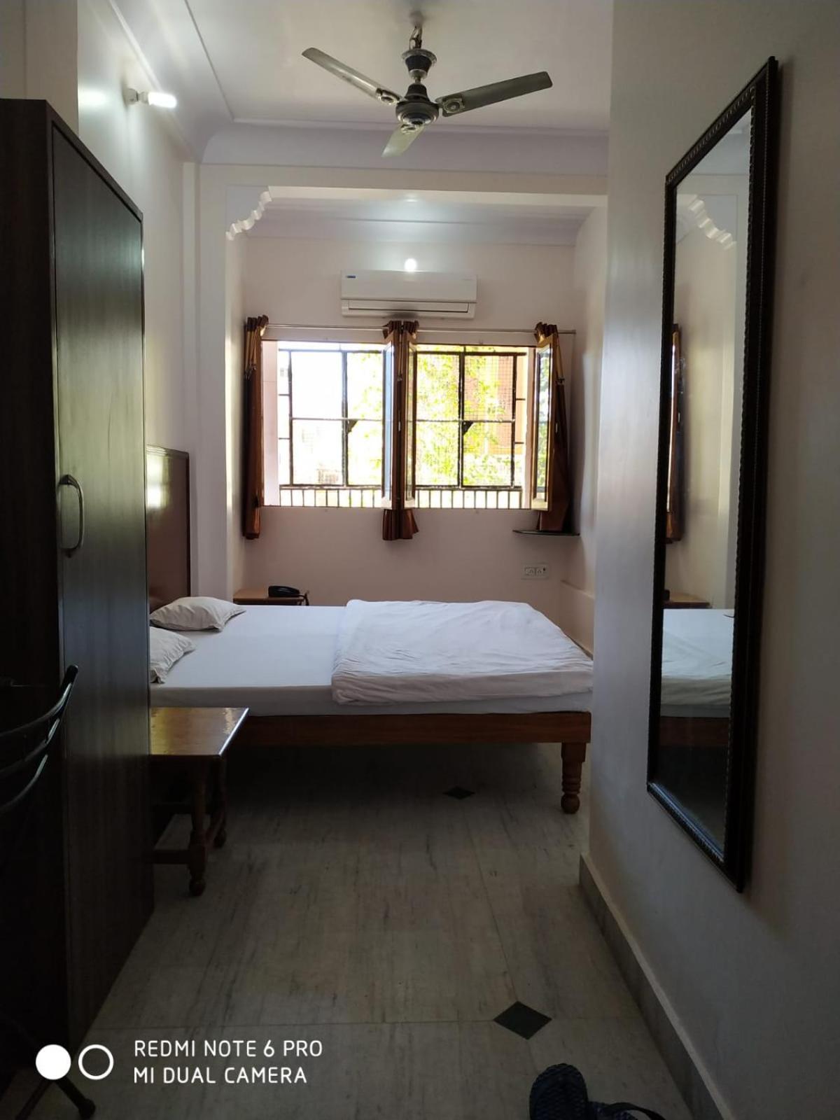 Boby Home Stay "Boby Mansion" Jaipur Exteriör bild